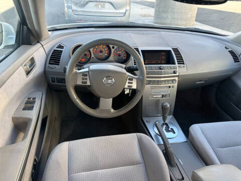 2004 Nissan Maxima 3.5 SE