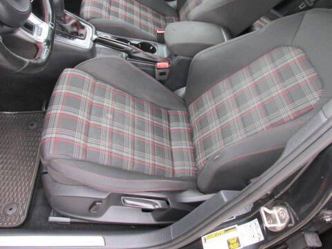 2017 Volkswagen Golf GTI S