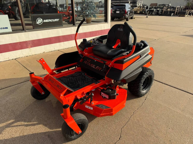 Bad Boy MZ Rambler 42