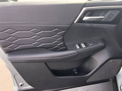 2026 Mitsubishi Outlander SEL