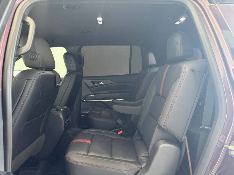 2025 Chevrolet Traverse RS