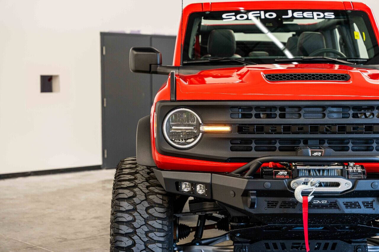 2023 FORD Bronco SUV / Crossover - $67,999