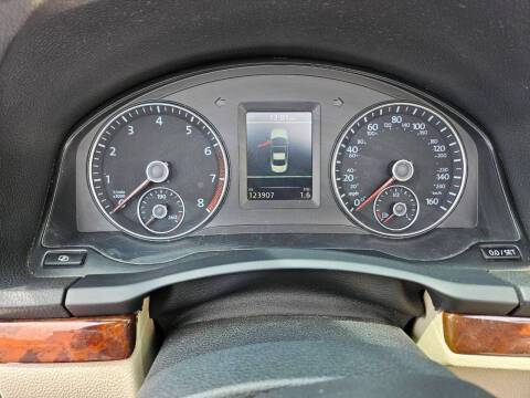 2012 Volkswagen Eos Executive SULEV