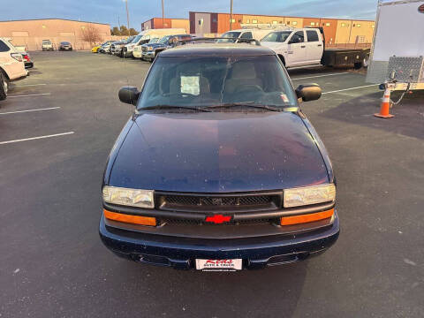 2002 Chevrolet Blazer LS