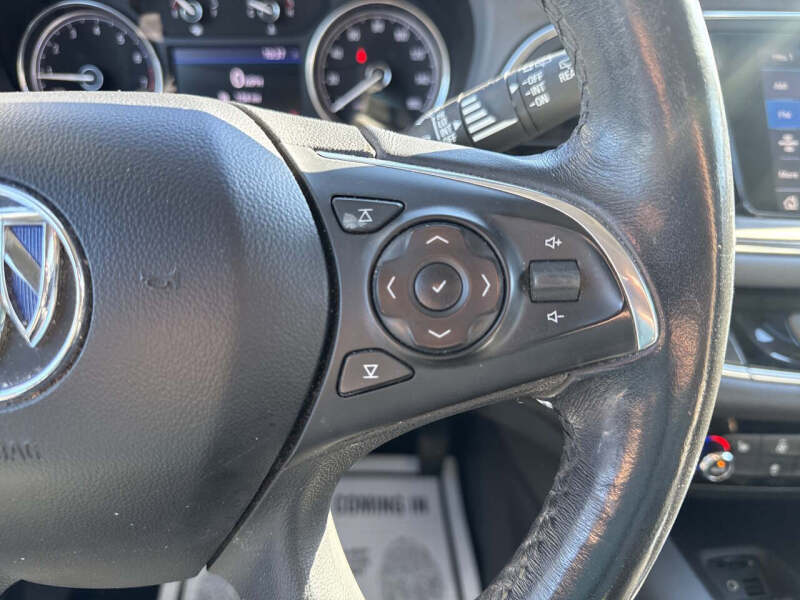 2021 Buick Enclave Essence