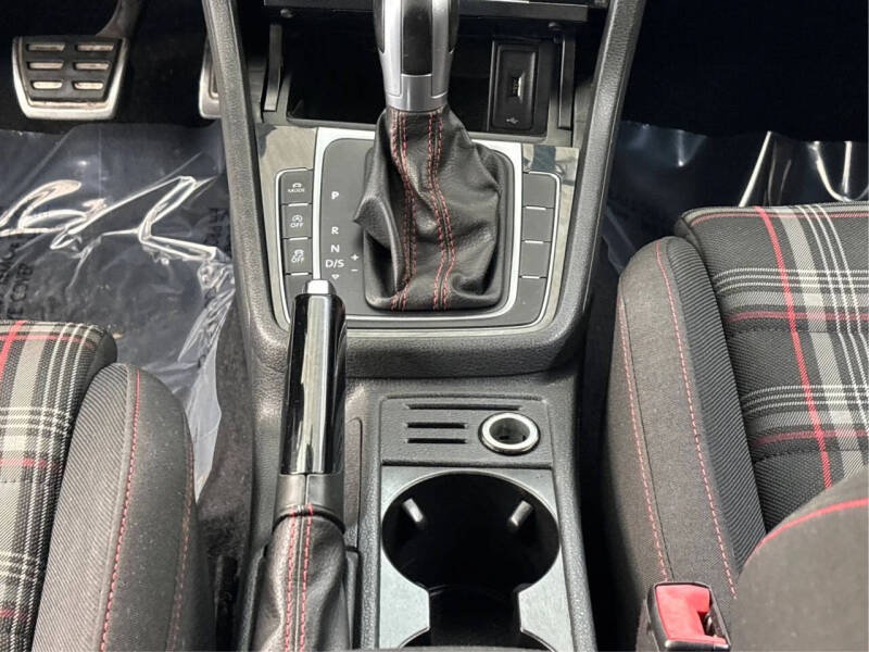 2019 Volkswagen Golf GTI