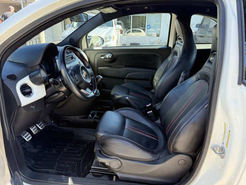 2013 FIAT 500c Abarth