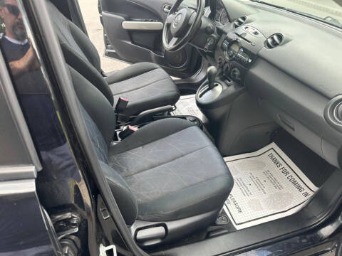 2014 Mazda MAZDA2 Sport