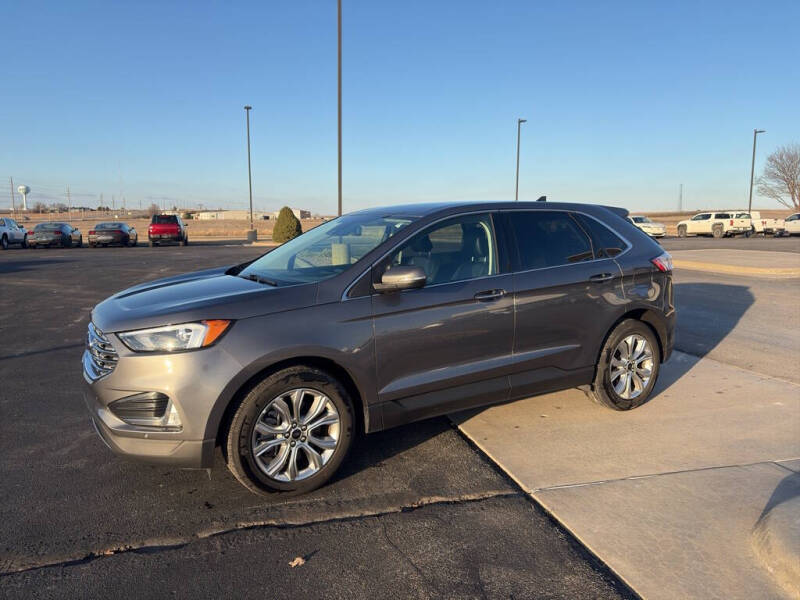 2024 Ford Edge Titanium