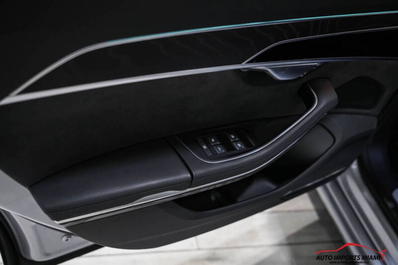 2022 Audi A8 L quattro 55 TFSI