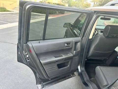 2017 Ford Flex SE