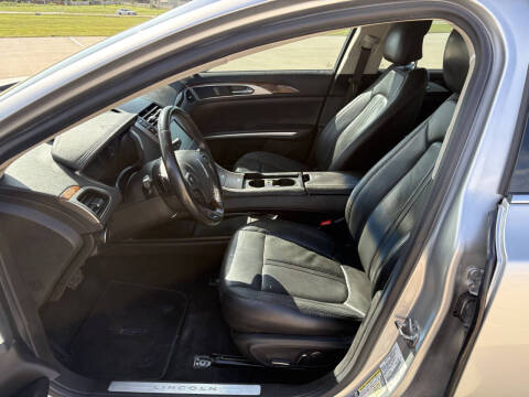 2013 Lincoln MKZ