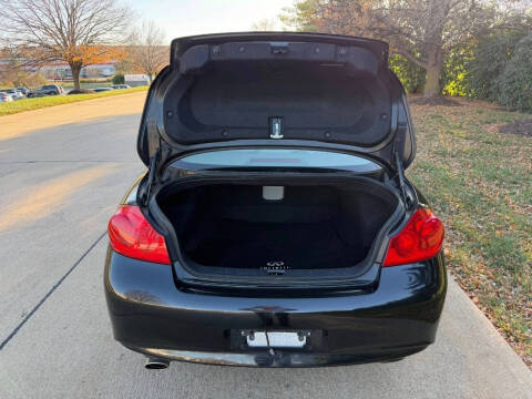 2011 Infiniti G25 Sedan x