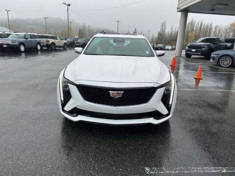 2025 Cadillac CT5 Sport