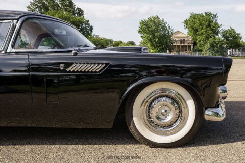 1956 Ford Thunderbird
