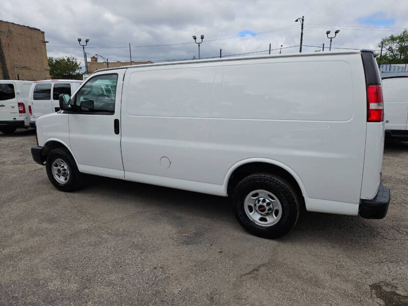 2016 GMC Savana 3500