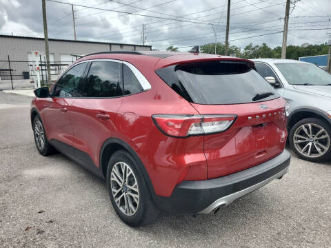 2021 Ford Escape SEL