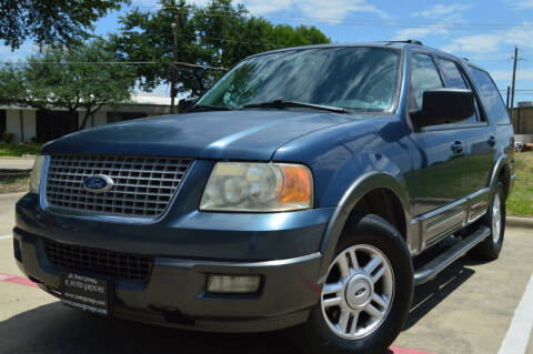 2004 Ford Expedition for sale at E-Auto Groups in Dallas TX
