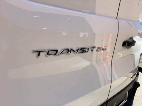 2025 Ford Transit 250