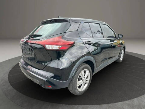 2021 Nissan Kicks S