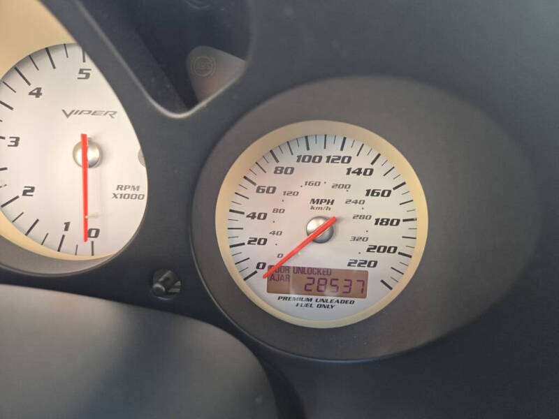 2006 Dodge Viper SRT-10