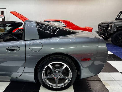 2004 Chevrolet Corvette