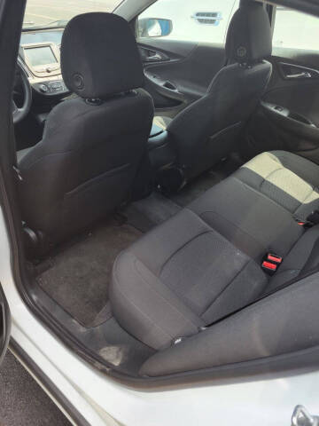 2018 Chevrolet Malibu LS