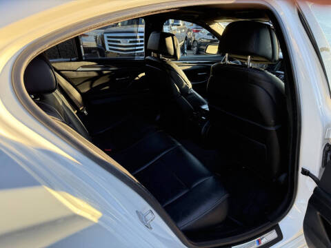 2016 BMW 5 Series 550i xDrive