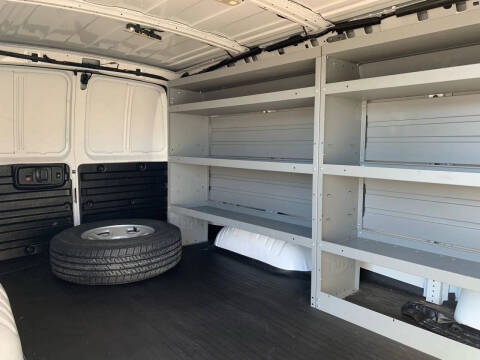 2021 Chevrolet Express 2500