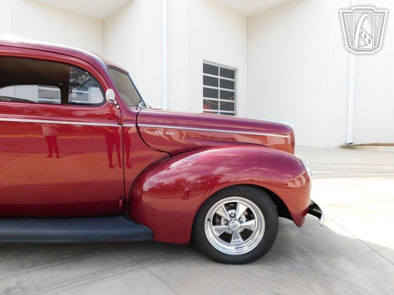 1940 Ford Deluxe