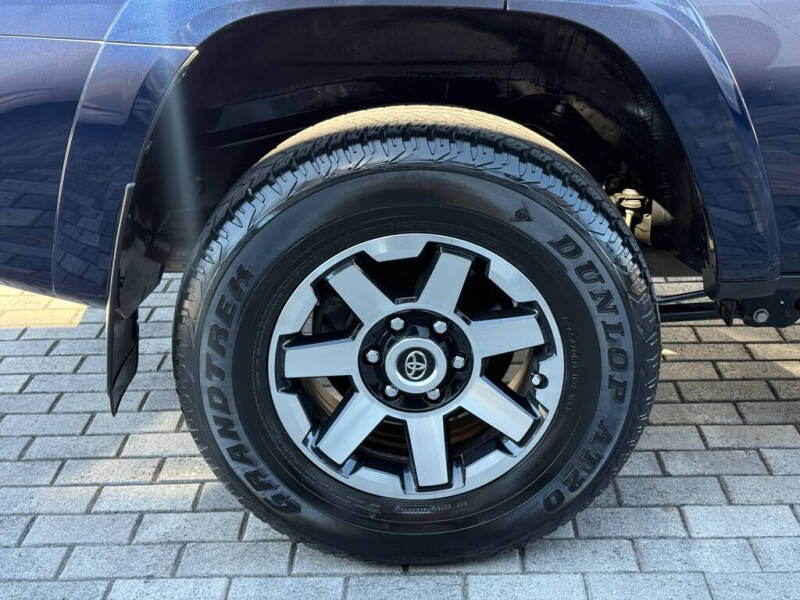 2023 Toyota 4Runner TRD Off-Road