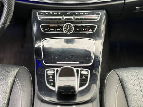 2017 Mercedes-Benz E-Class E 300