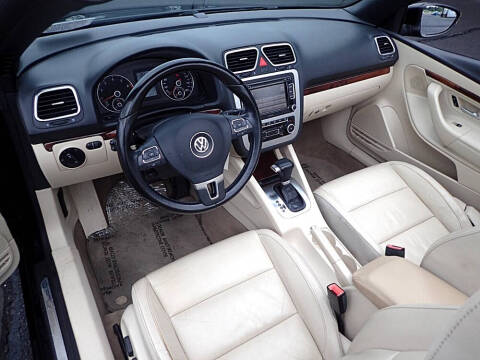 2010 Volkswagen Eos Lux