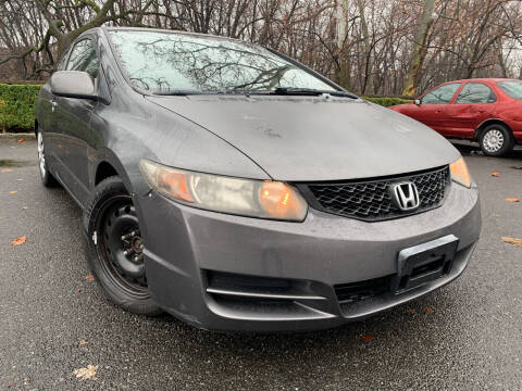 2009 Honda Civic for sale at Urbin Auto Sales in Garfield NJ