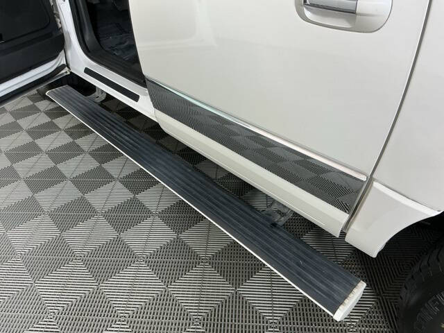 2010 Lincoln Navigator L