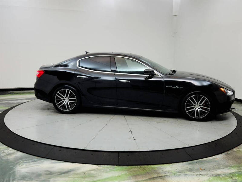 2017 Maserati Ghibli