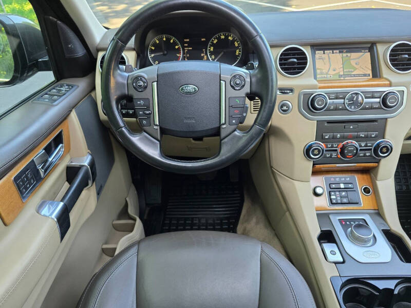2016 Land Rover LR4 HSE LUX