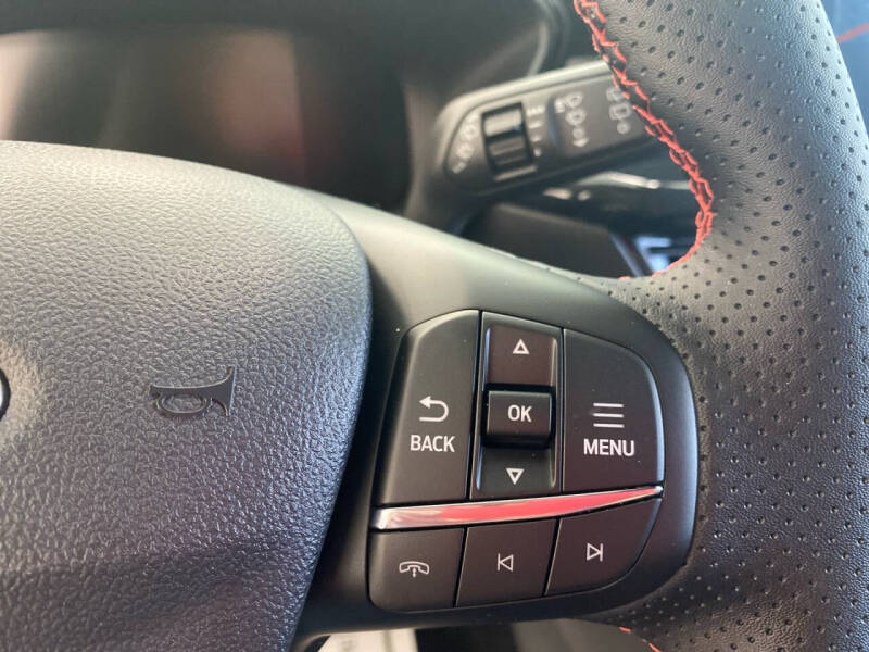2026 Ford Escape ST-Line Select