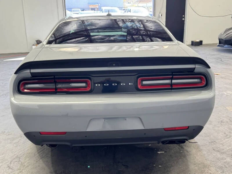 2020 Dodge Challenger