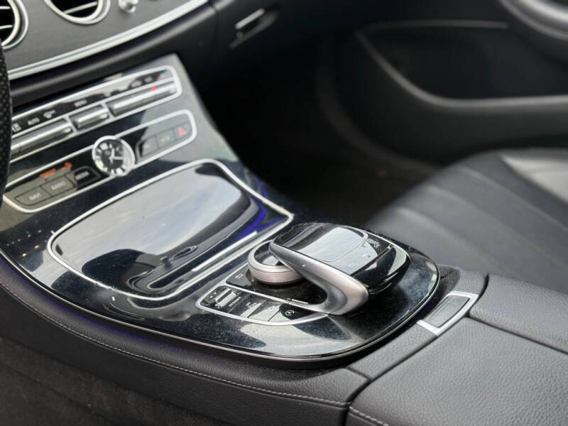 2017 Mercedes-Benz E-Class E 300