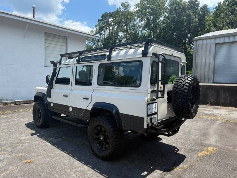 1990 Land Rover Defender