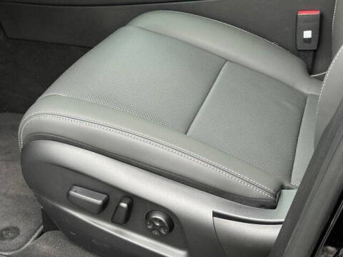 2025 VinFast VF8 Plus