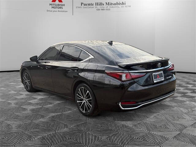 2024 Lexus ES 300h