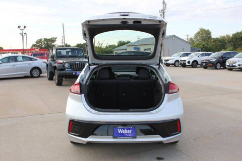 2019 Hyundai Ioniq Hybrid Blue