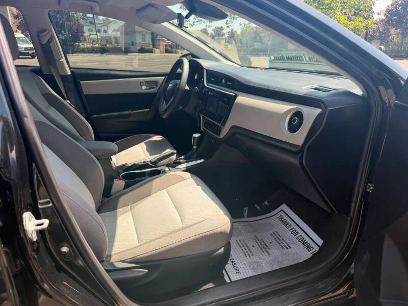 2017 Toyota Corolla XLE