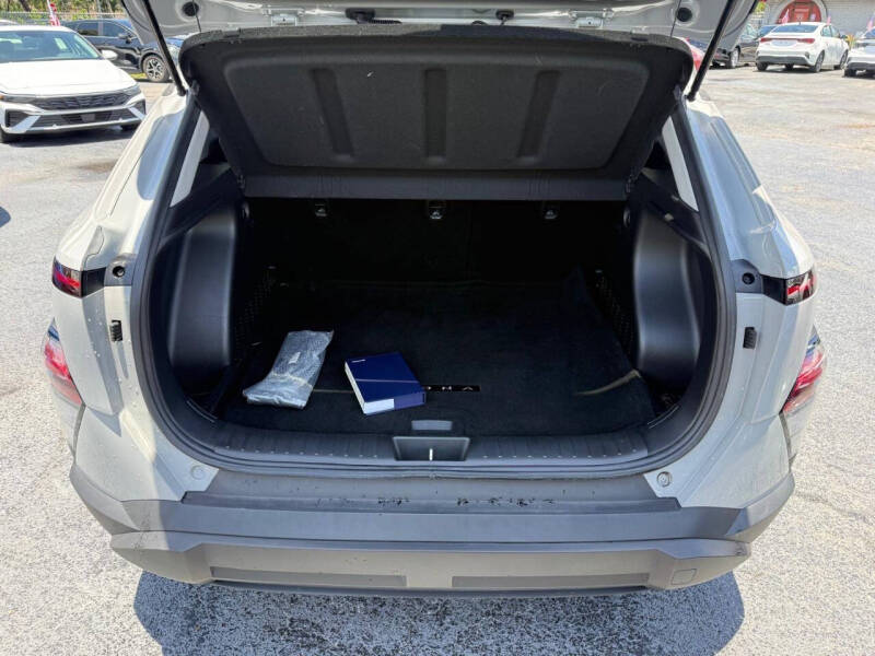 2024 Hyundai Kona SEL