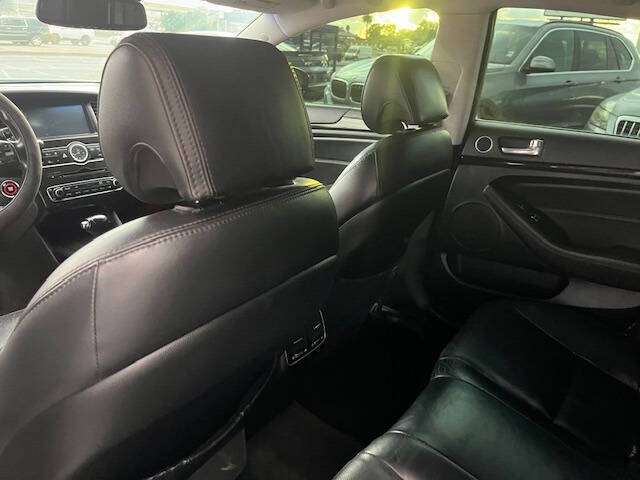 2014 Kia Cadenza Premium