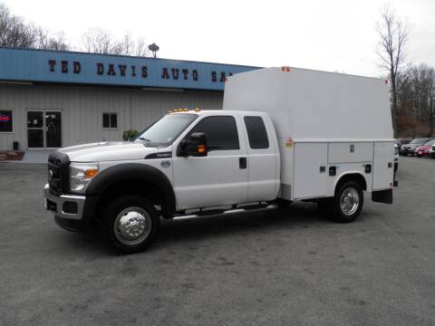 2016 Ford F-450 SUPER DUTY UTILITY TRUCK for sale at Ted Davis Auto Sales in Riverton WV