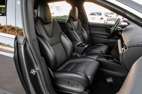 2018 Tesla Model X 75D