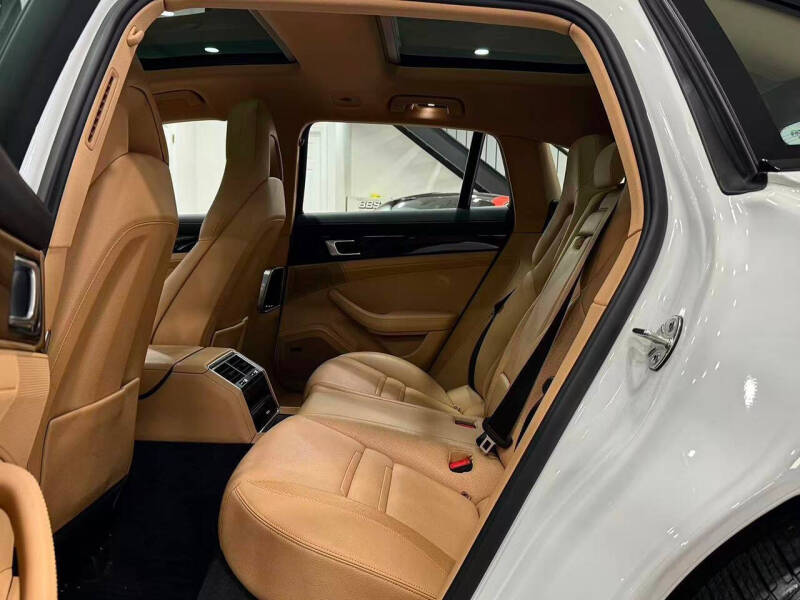 2018 Porsche Panamera 4S Sport Turismo